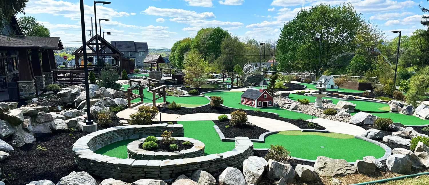 Mountain View Family Drivein & Miniature Golf